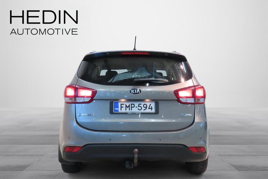 Kia Carens vaihtoauto