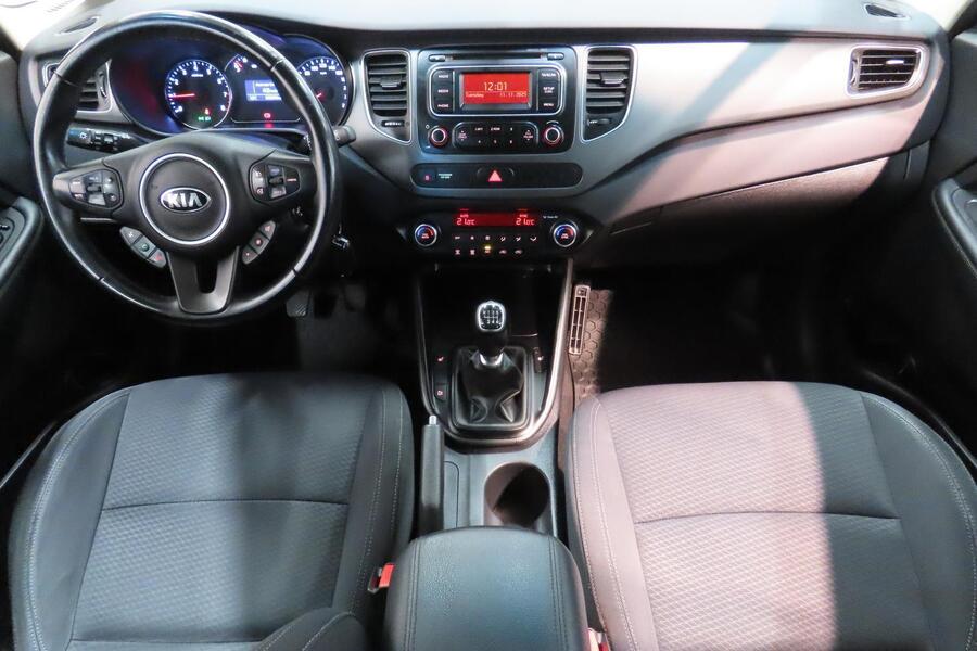 Kia Carens vaihtoauto