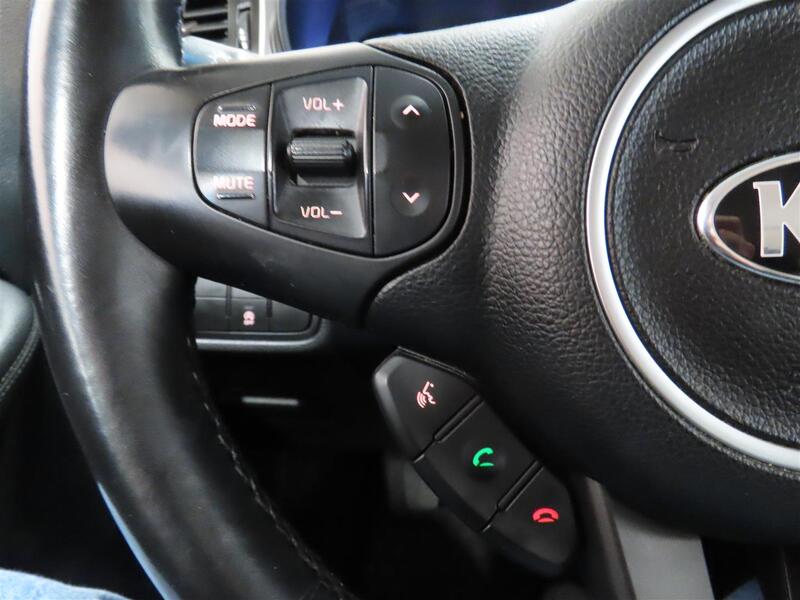 Kia Carens vaihtoauto