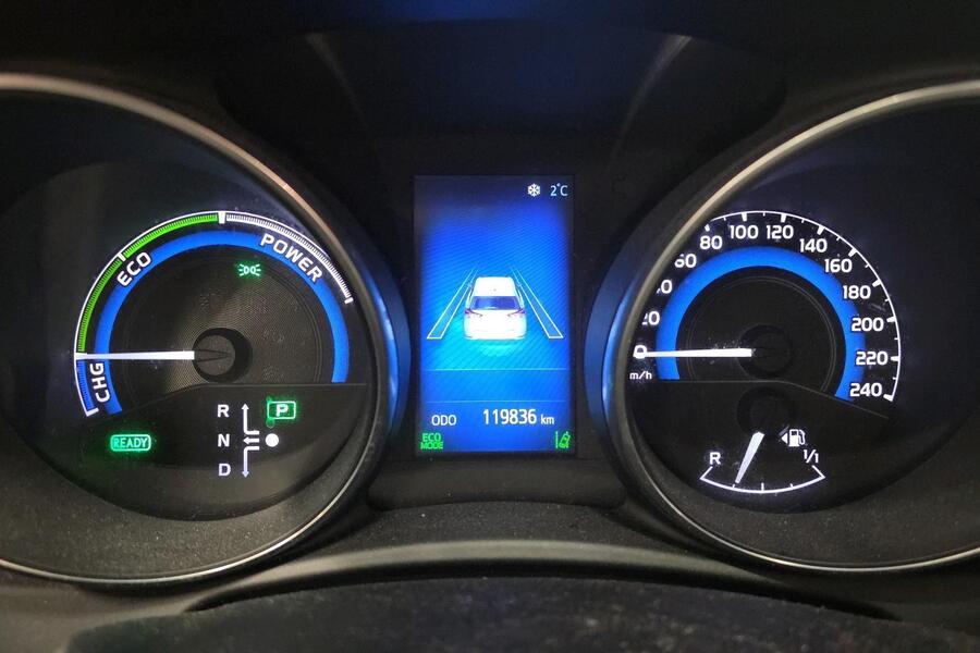 Toyota Auris vaihtoauto