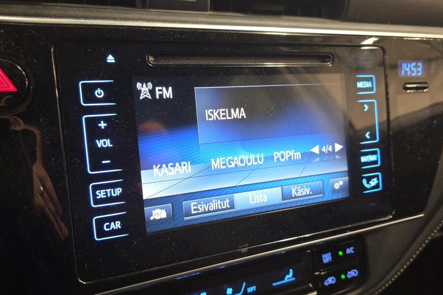 Toyota Auris vaihtoauto