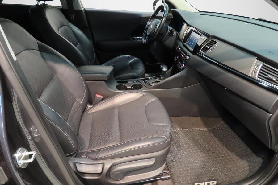 Kia Niro plug-in vaihtoauto