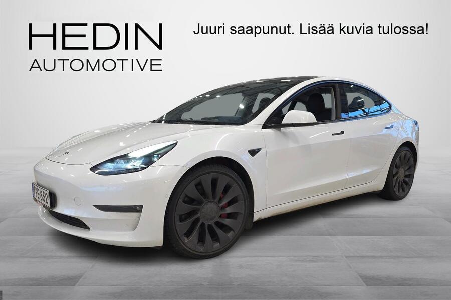 Tesla Model 3 vaihtoauto