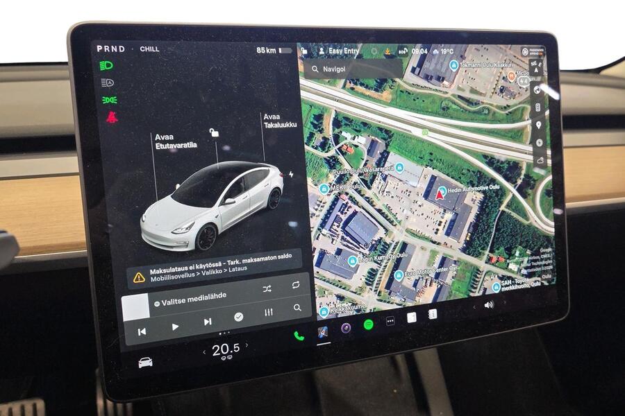 Tesla Model 3 vaihtoauto