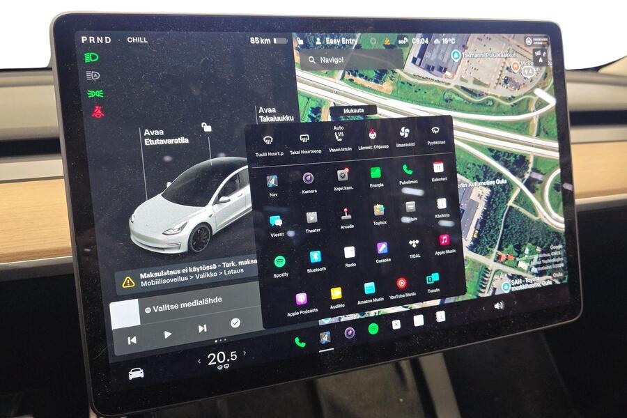 Tesla Model 3 vaihtoauto