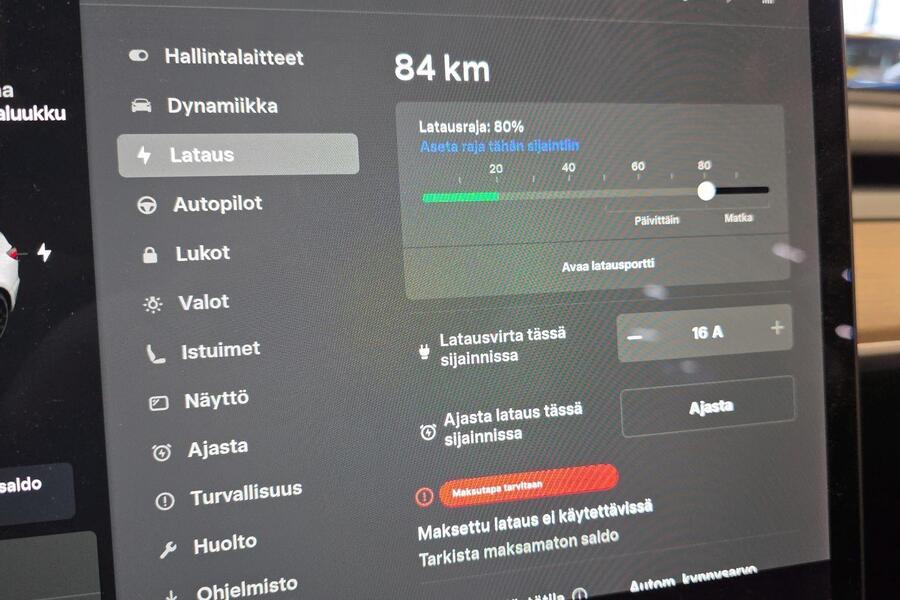 Tesla Model 3 vaihtoauto