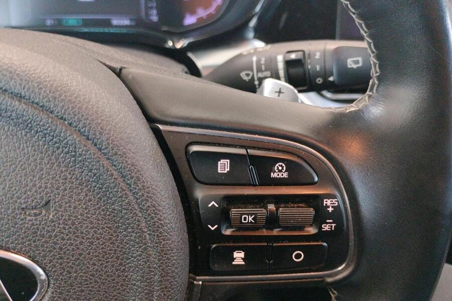 Kia Niro plug-in vaihtoauto