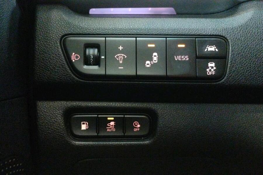 Kia Niro plug-in vaihtoauto