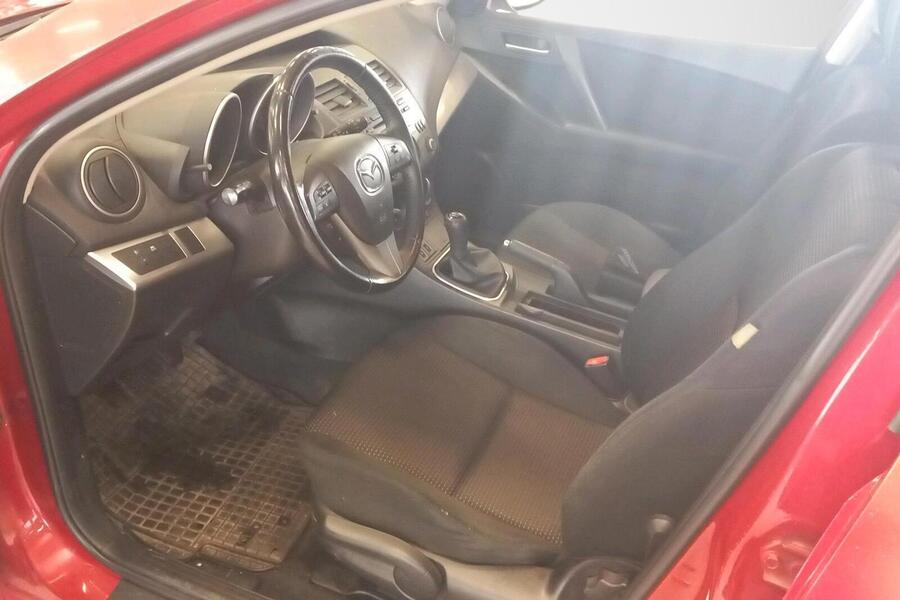Mazda 3 vaihtoauto