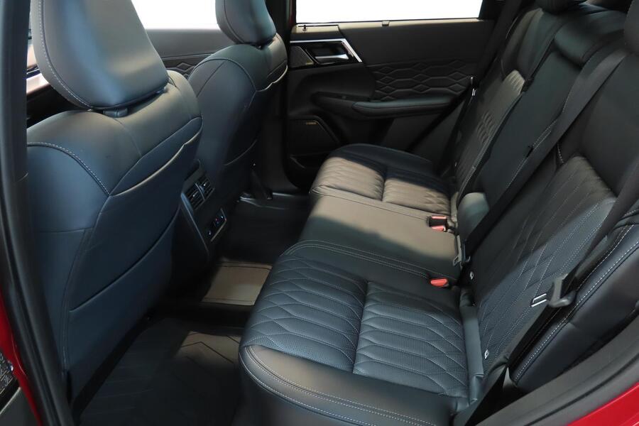 Mitsubishi Outlander vaihtoauto