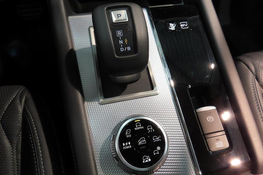 Mitsubishi Outlander vaihtoauto