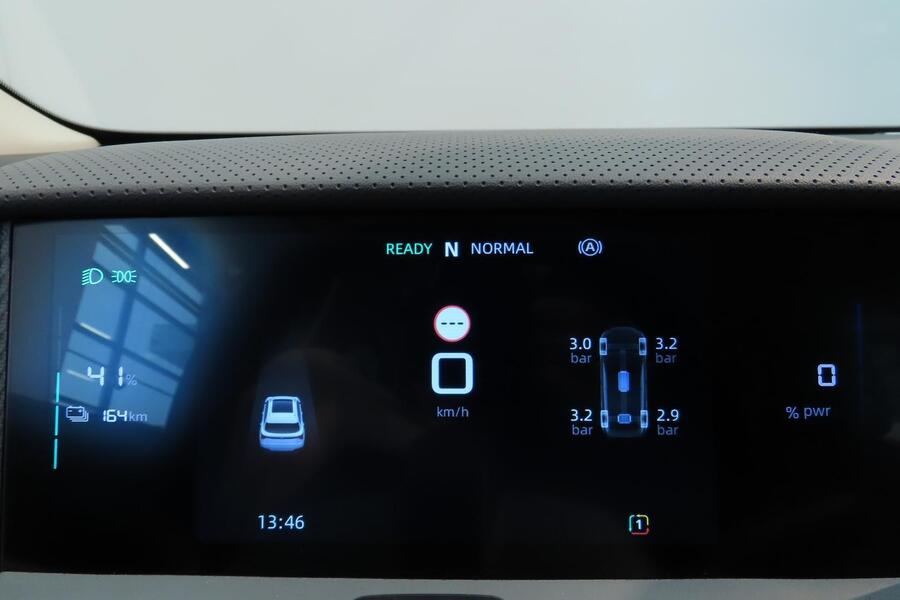 MG MGS5 EV vaihtoauto