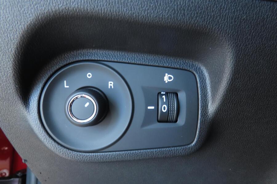 MG MGS5 EV vaihtoauto