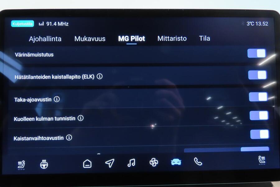 MG MGS5 EV vaihtoauto