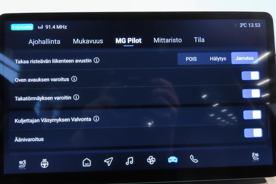 MG MGS5 EV vaihtoauto