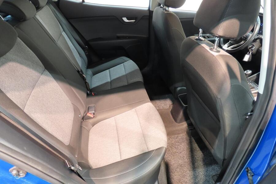 Kia Stonic vaihtoauto