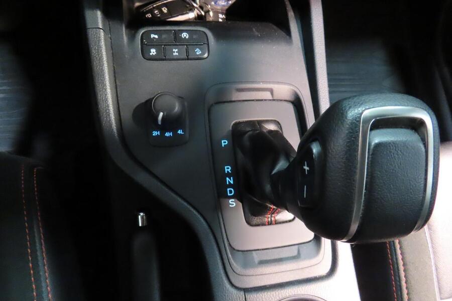 Ford Ranger vaihtoauto