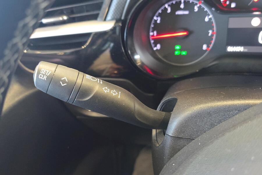 Opel Corsa vaihtoauto