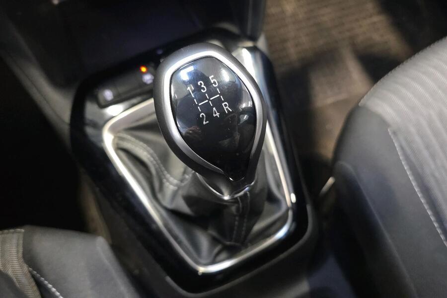 Opel Corsa vaihtoauto