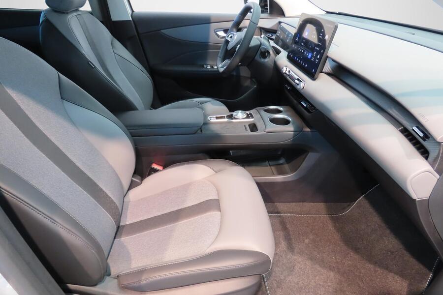 MG MGS5 EV vaihtoauto