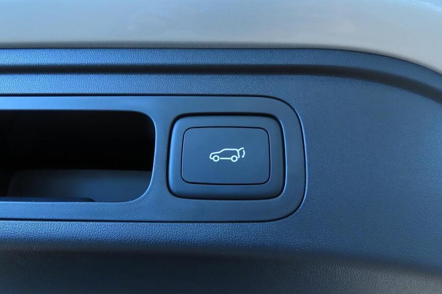 MG MGS5 EV vaihtoauto