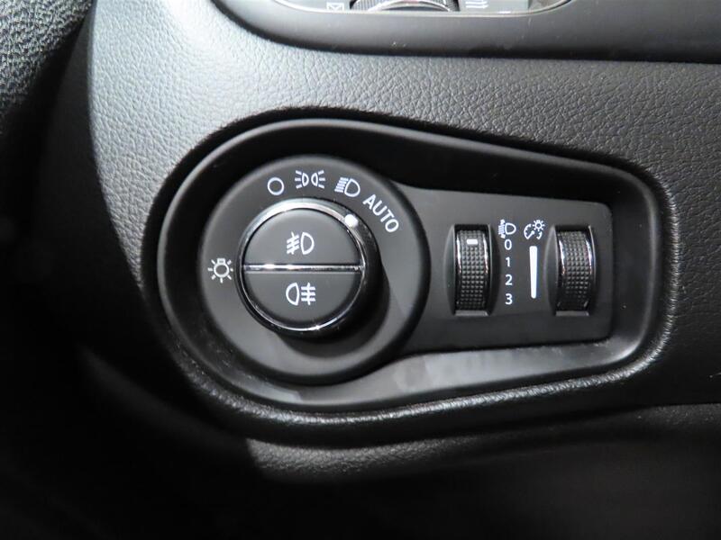 Jeep Renegade vaihtoauto