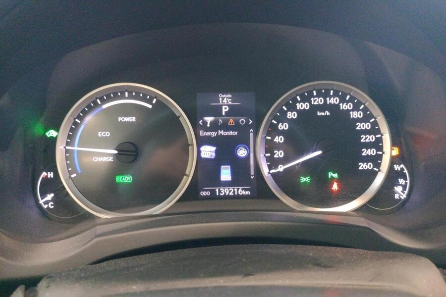 Lexus IS vaihtoauto