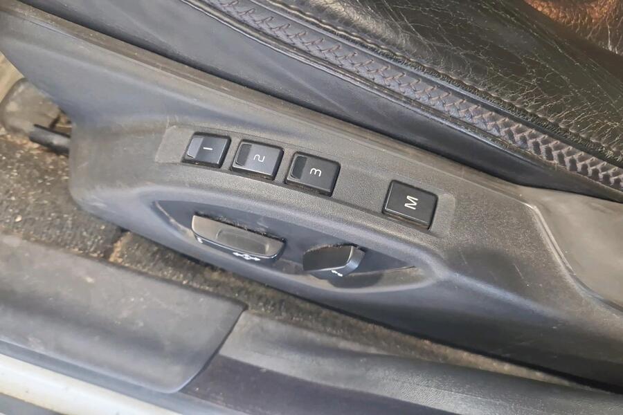 Volvo XC70 vaihtoauto