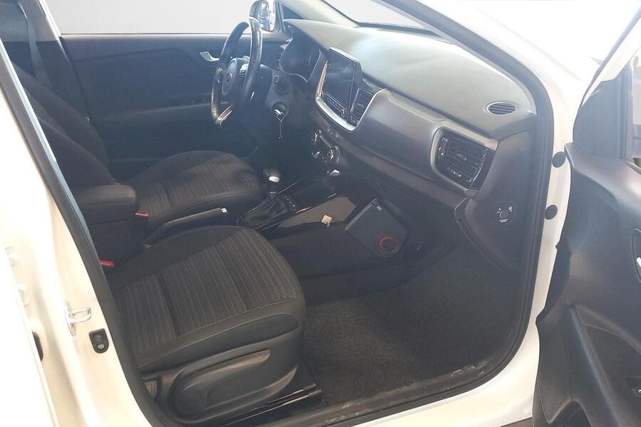 Kia Stonic vaihtoauto