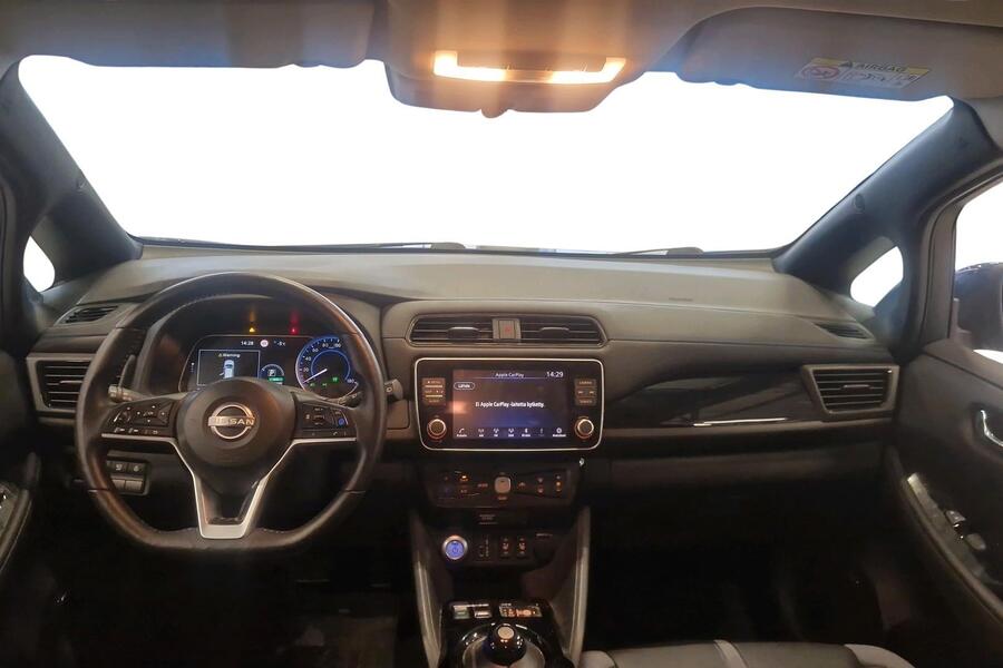 Nissan Leaf vaihtoauto