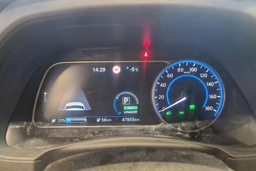 Nissan Leaf vaihtoauto