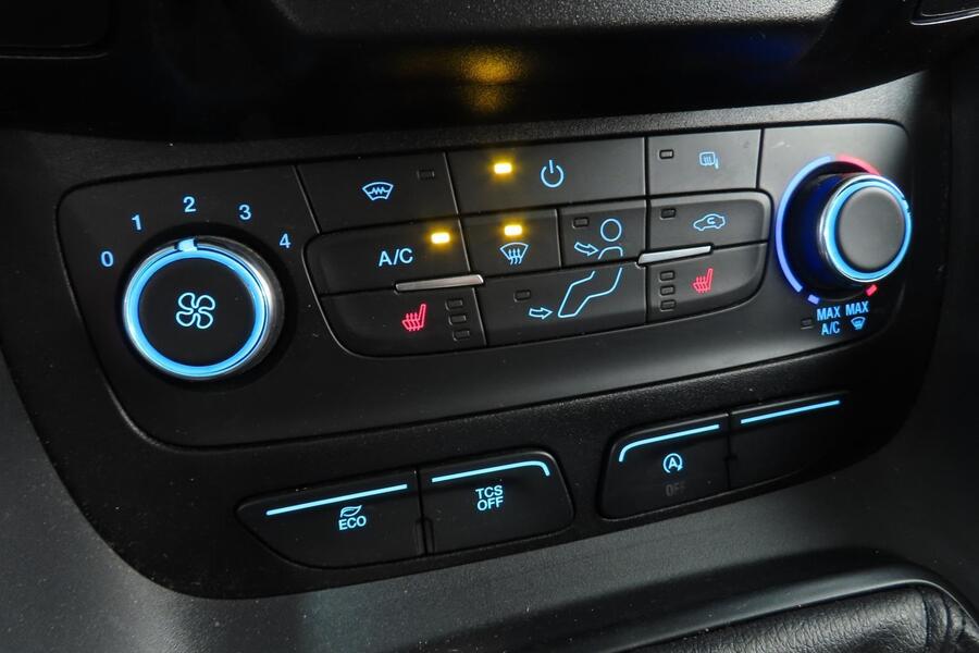 Ford Transit Connect vaihtoauto