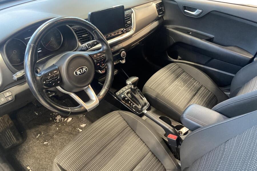 Kia Stonic vaihtoauto