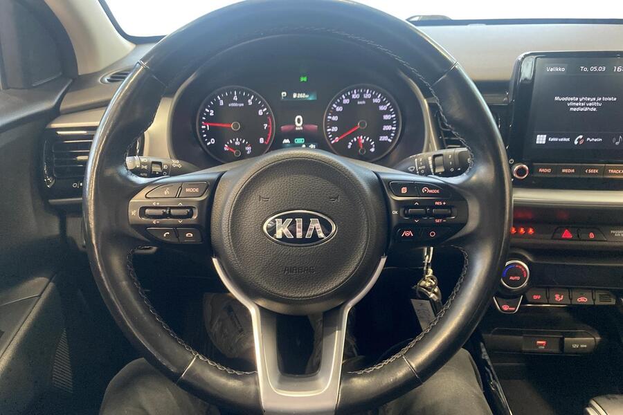 Kia Stonic vaihtoauto