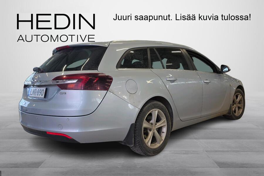 Opel Insignia vaihtoauto