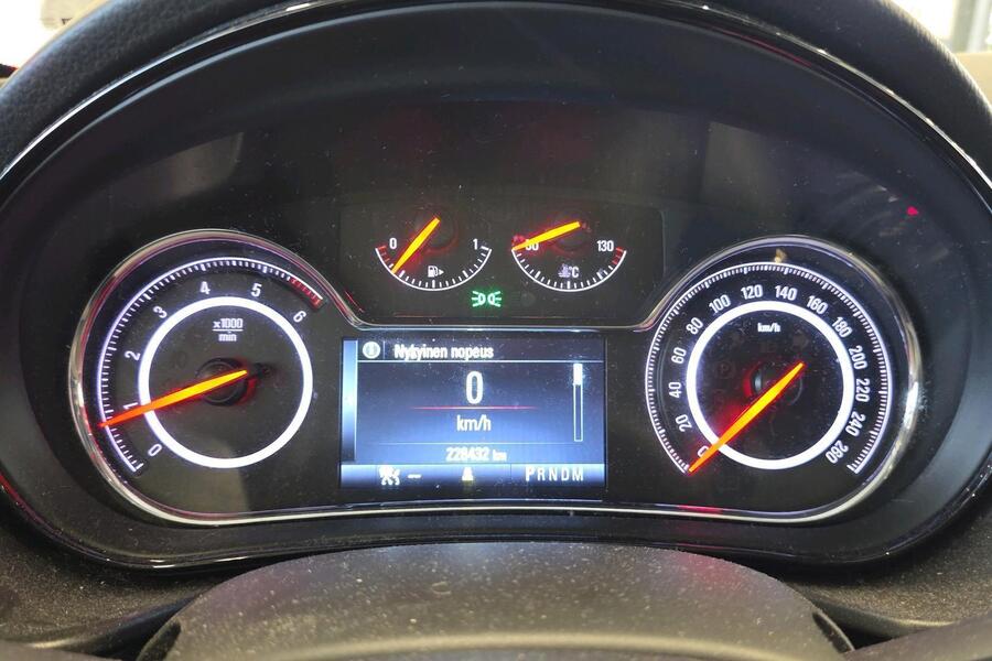 Opel Insignia vaihtoauto