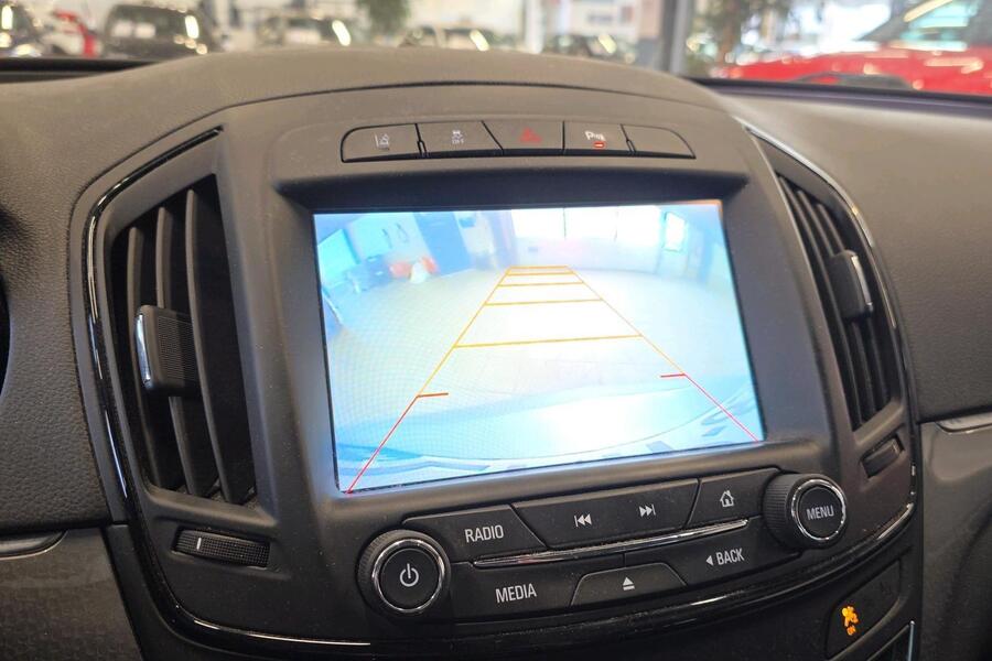 Opel Insignia vaihtoauto