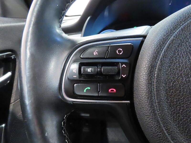 Kia Niro plug-in vaihtoauto