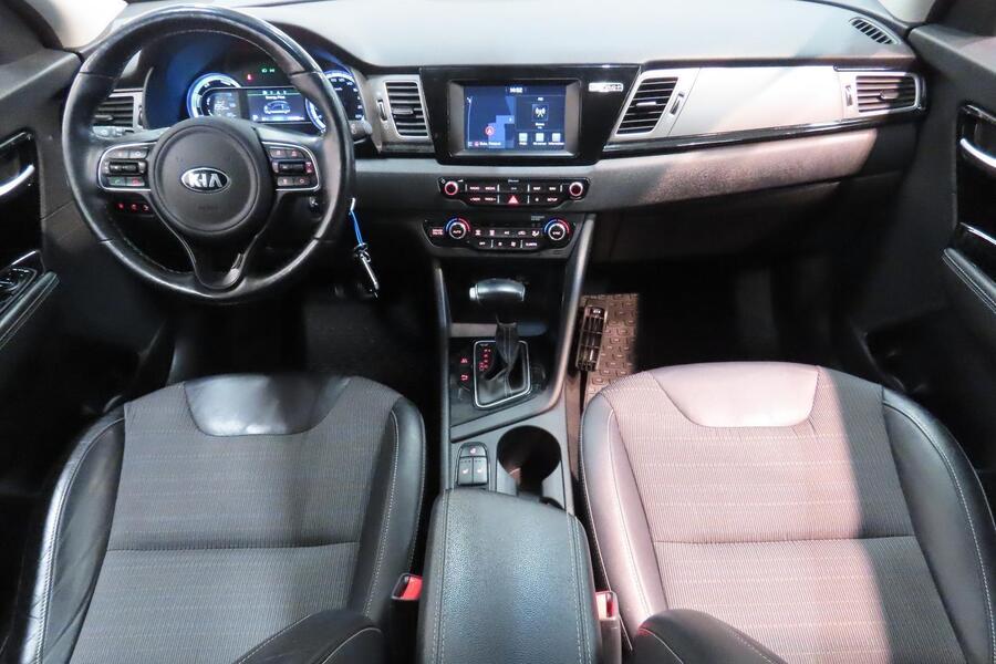 Kia Niro plug-in vaihtoauto