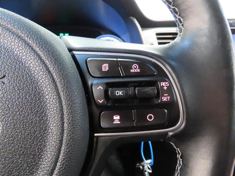 Kia Niro plug-in vaihtoauto