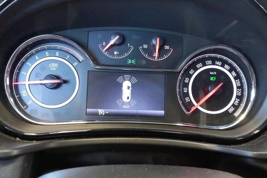 Opel Insignia vaihtoauto