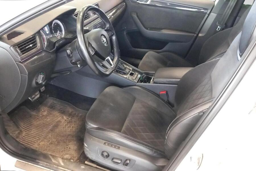 Skoda Superb vaihtoauto