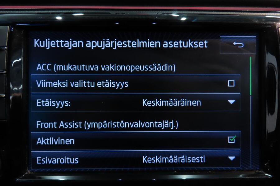 Skoda Superb vaihtoauto
