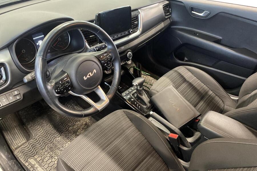 Kia Stonic vaihtoauto