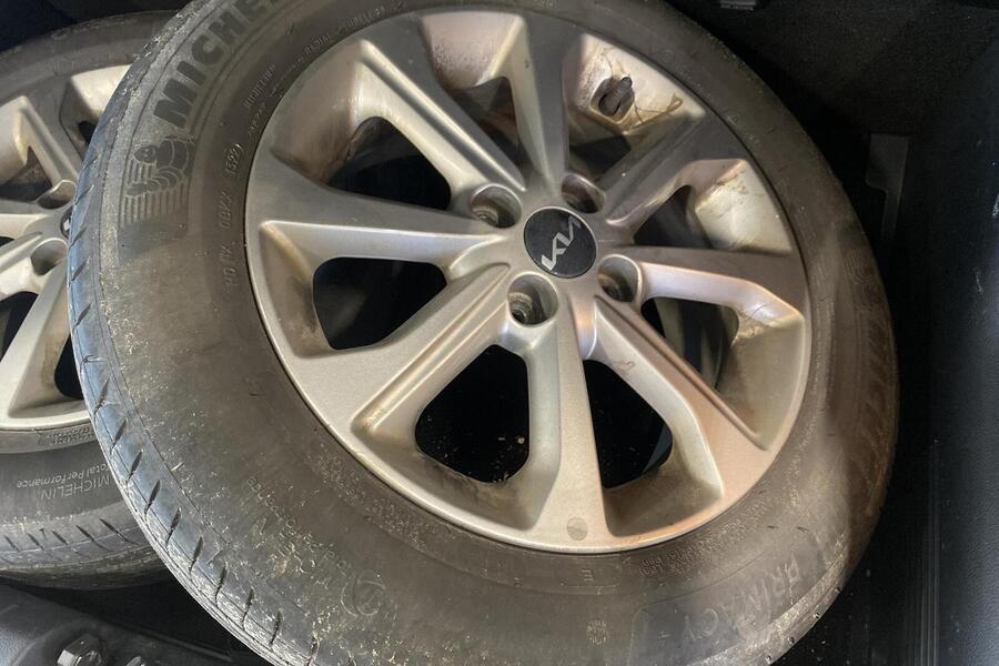 Kia Stonic vaihtoauto