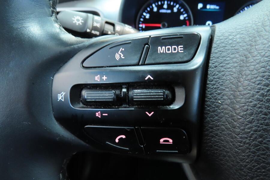 Kia Stonic vaihtoauto