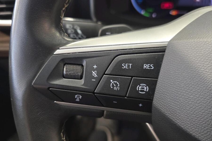 SEAT Leon vaihtoauto