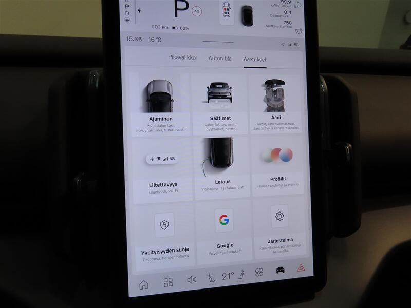 Volvo EX30 Cross Country vaihtoauto