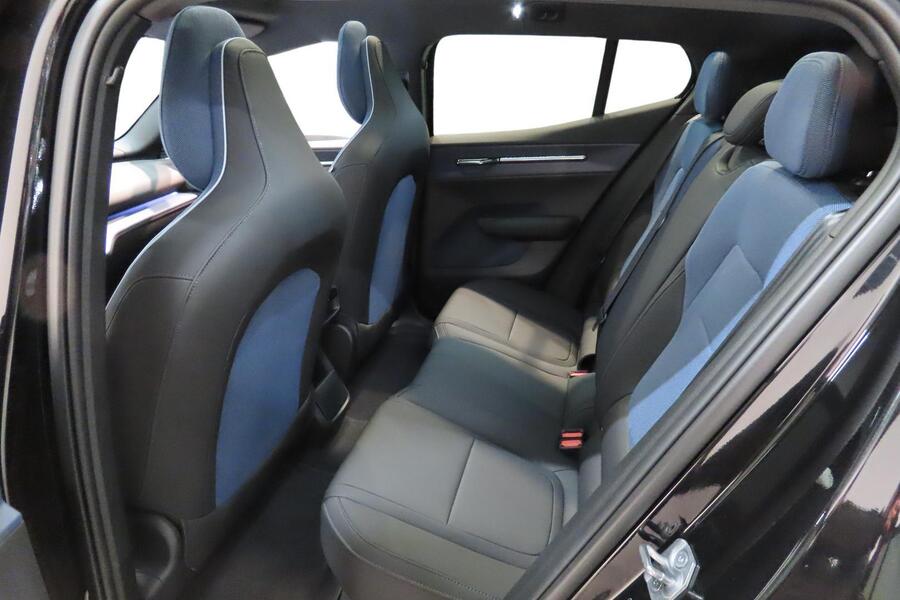 Volvo EX30 Cross Country vaihtoauto