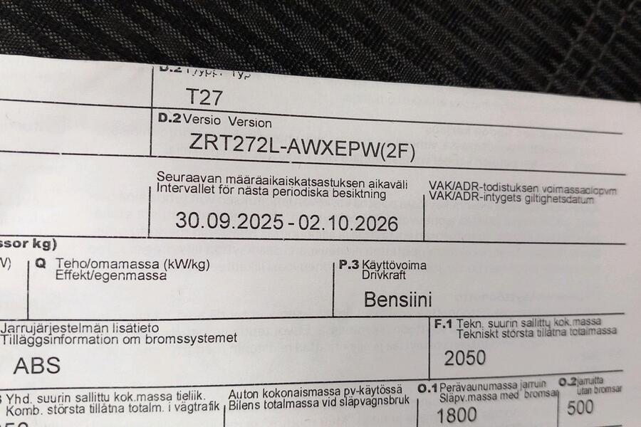 Toyota Avensis vaihtoauto